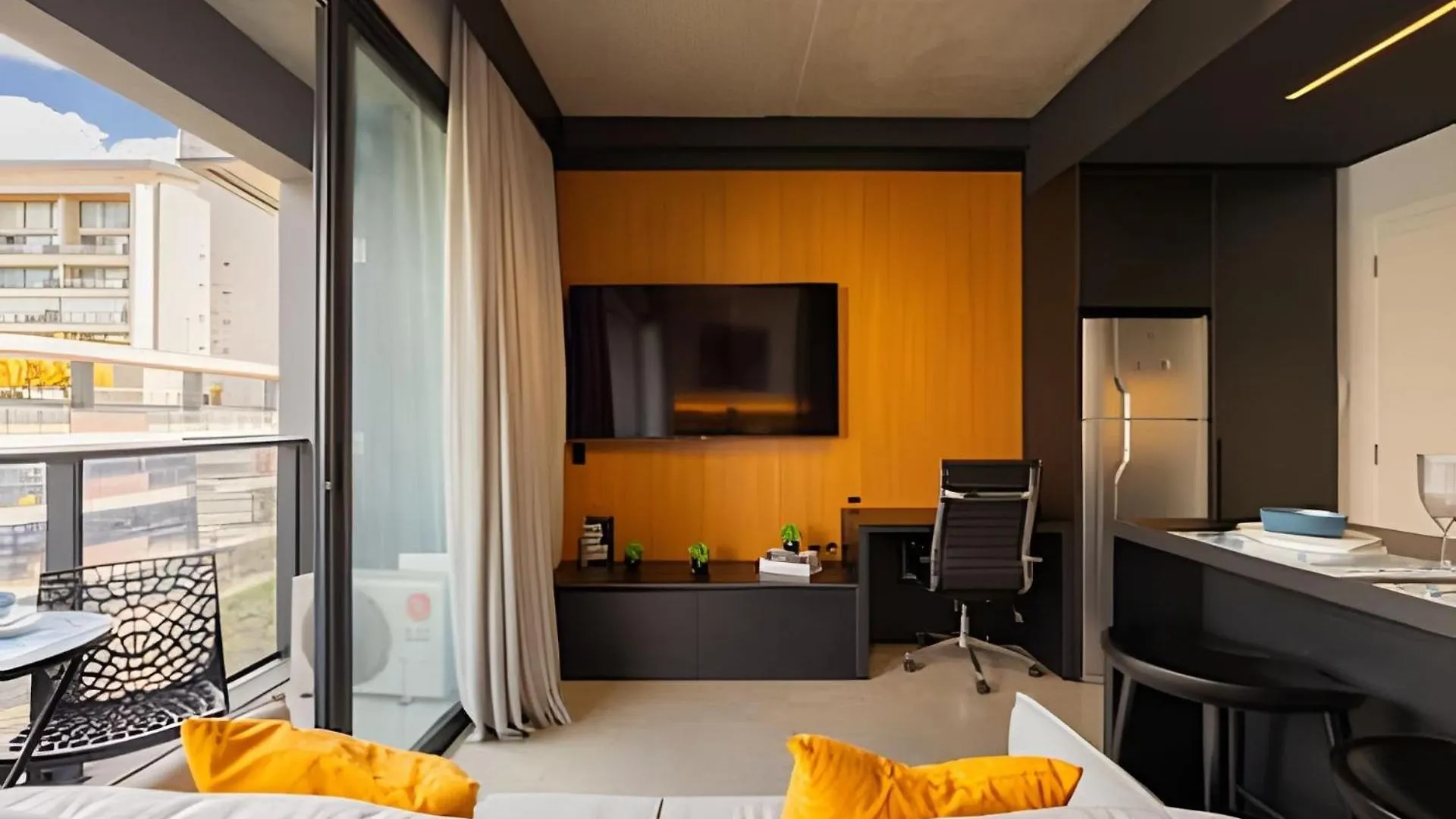 Easy Star - Belissimo Apartamento No Coracao Do Itaim Bibi - Tg03I Sao Paulo 0*,  Brazil